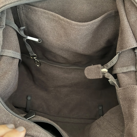 Lo & Sons New Catalina Deluxe Canvas tote bag in Thistle color - Picture 4 of 5